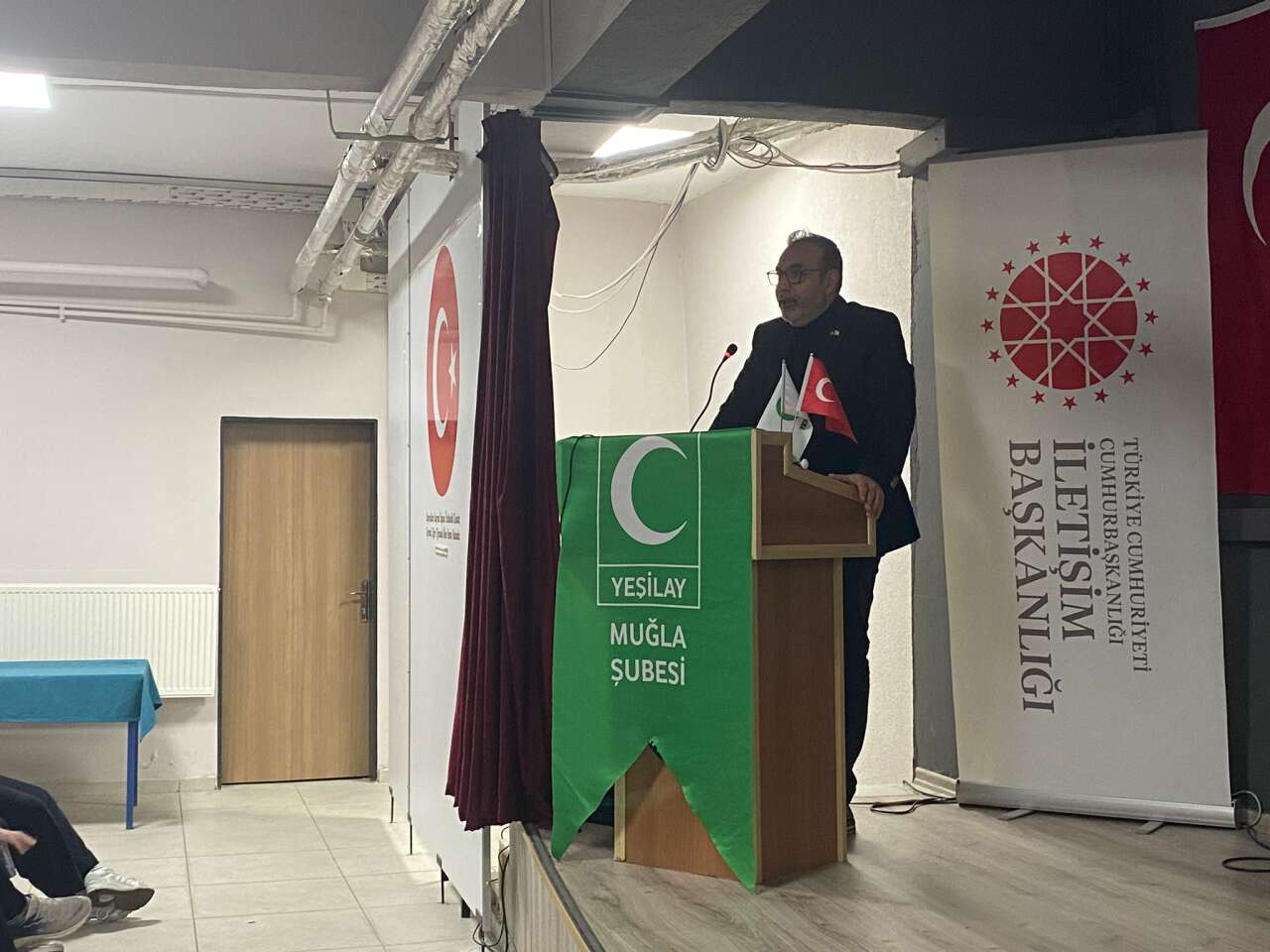 Gazi Anadolu Lisesi’nde Teknoloji Bağımlılığı ve CİMER Farkındalık Semineri 2